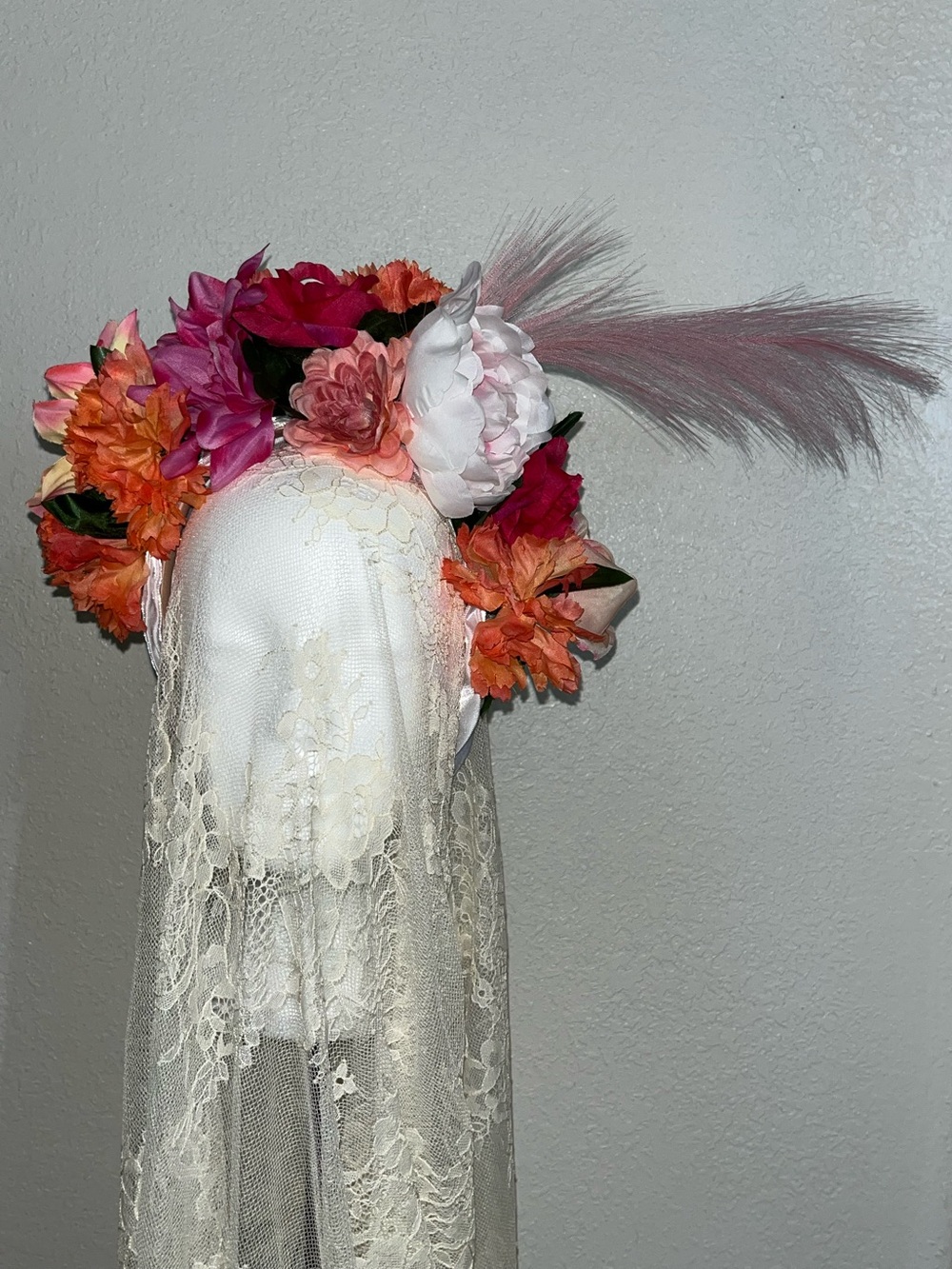 New.
Bespoke mixed floral headband, headpiece, fascinator.